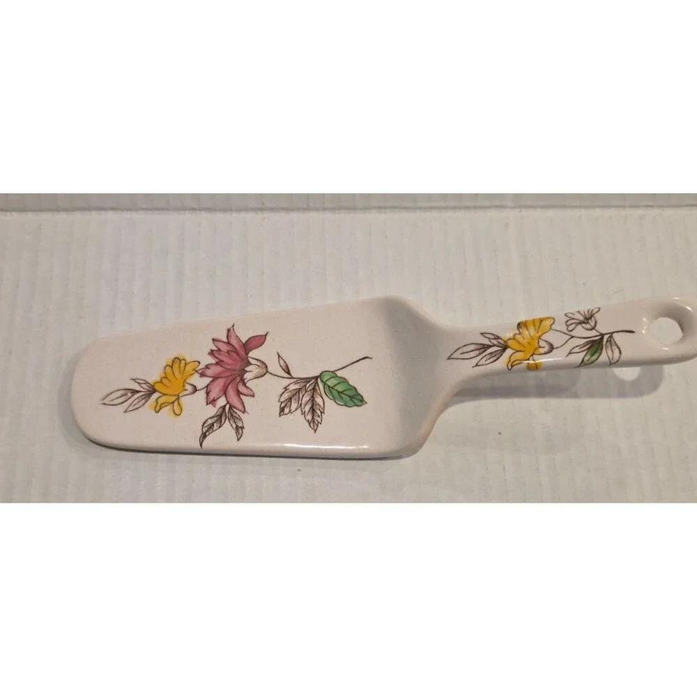 Vintage Floral Ceramic Porcelain Cake Pie Server Handpainted Made in Japan